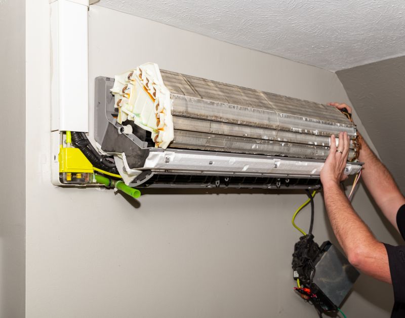 Wall Air Conditioning Service